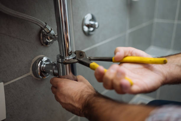 Best Clogged Drain Plumber  in Fitchburg, MA